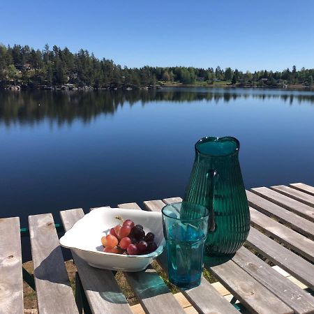 Lyseren Waterfront Cabin Omberg Luaran gambar