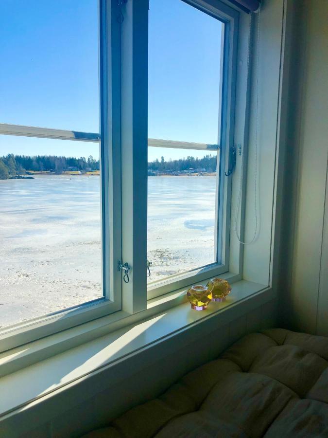 Lyseren Waterfront Cabin Omberg Luaran gambar